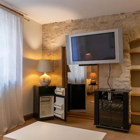 Apartamento Les Joyaux Tournusiens Exterior foto