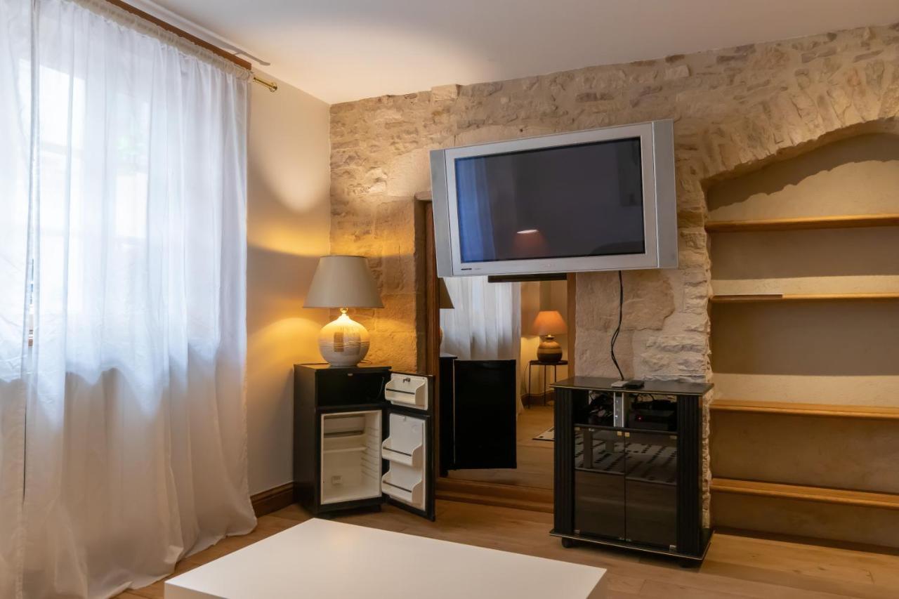 Apartamento Les Joyaux Tournusiens Exterior foto